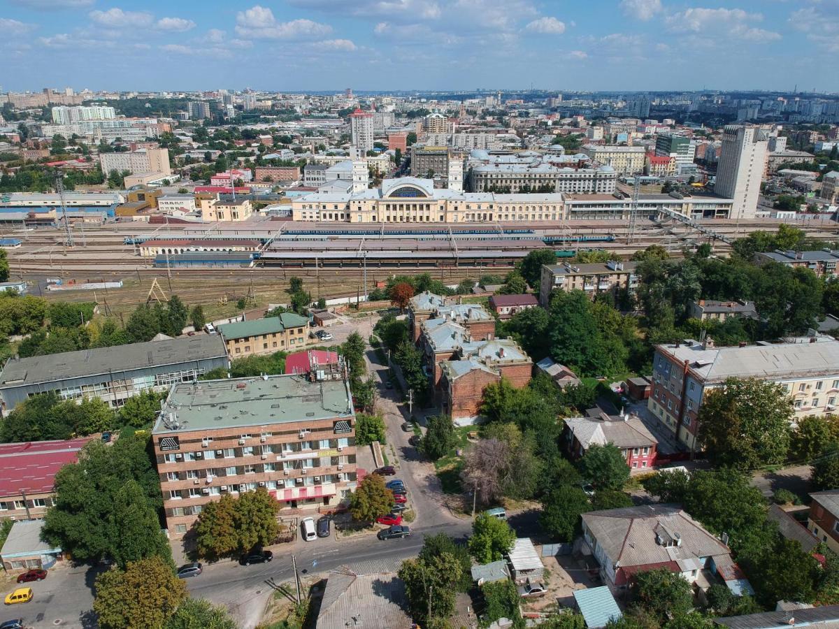 Хостел Perron Харьков Экстерьер фото